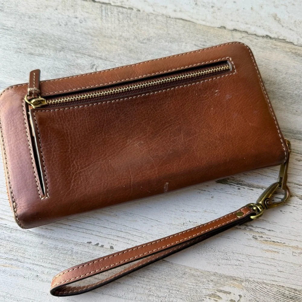 Fossil Cognac 'Sydney' Leather Zip Around Clutch Wristlet Wallet Large Size